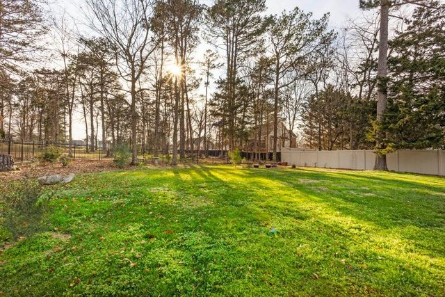 7816 Steppingstone Lane, Ooltewah, TN 37363