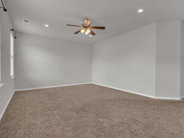 2811 W Washington Street, Denison, TX 75020