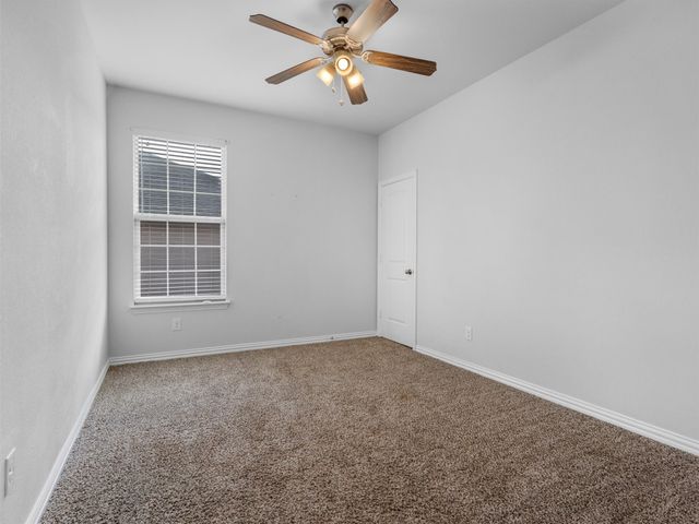 2811 W Washington Street, Denison, TX 75020