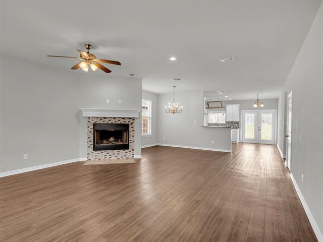 2811 W Washington Street, Denison, TX 75020