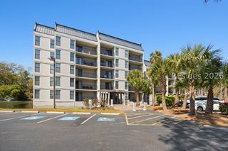 34 S Forest Beach Dr Apt B2, Hilton Head Island, SC 29928