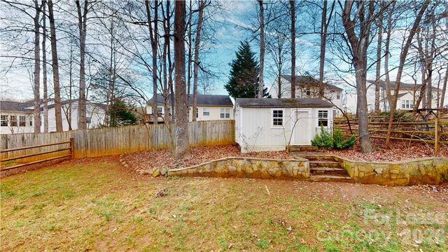 7819 Red Oaks Trail, Waxhaw, NC 28173