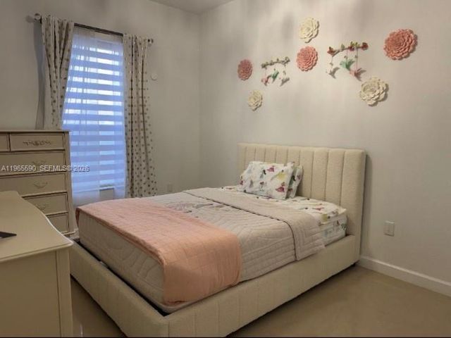 17181 SW 91st St, Miami, FL 33196