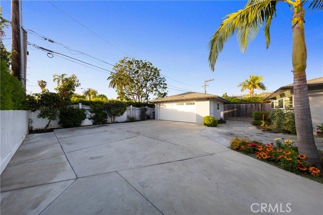 220 W Paseo de Cristobal, San Clemente, CA 92672