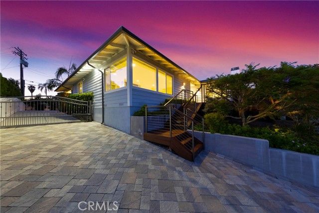 220 W Paseo de Cristobal, San Clemente, CA 92672