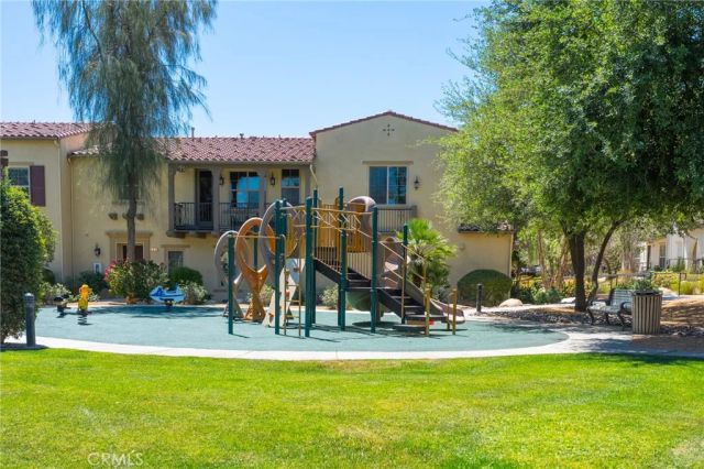238 Paseo Gregario, Palm Desert, CA 92211