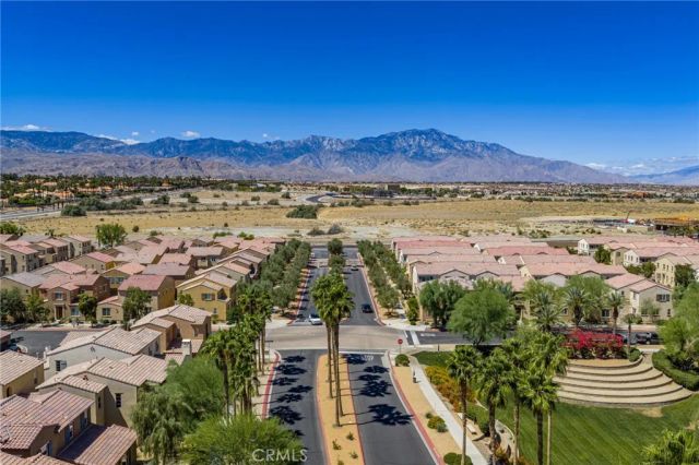 238 Paseo Gregario, Palm Desert, CA 92211