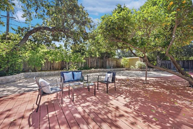 592 Sunnymount Avenue, Sunnyvale, CA 94087