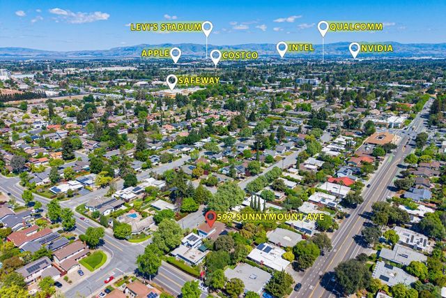 592 Sunnymount Avenue, Sunnyvale, CA 94087