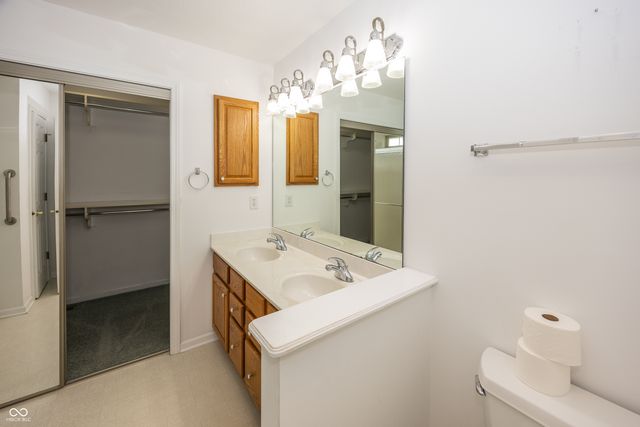 1641 Grindstone Way, Greenfield, IN 46140