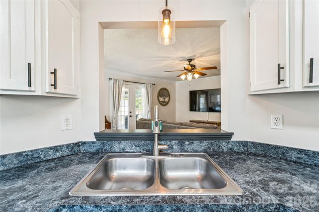 103 Quarry Way, Salisbury, NC 28146