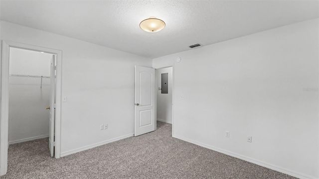 3220 COURTNEY DRIVE, Lake Wales, FL 33898