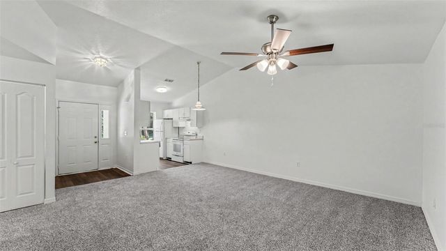 3220 COURTNEY DRIVE, Lake Wales, FL 33898