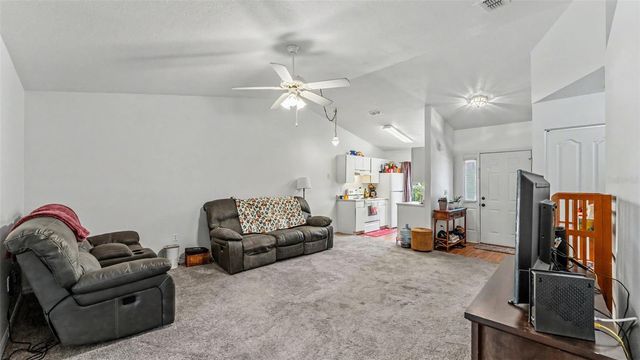 3220 COURTNEY DRIVE, Lake Wales, FL 33898
