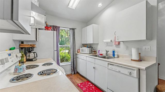 3220 COURTNEY DRIVE, Lake Wales, FL 33898