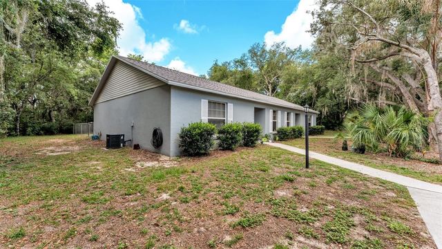 3220 COURTNEY DRIVE, Lake Wales, FL 33898