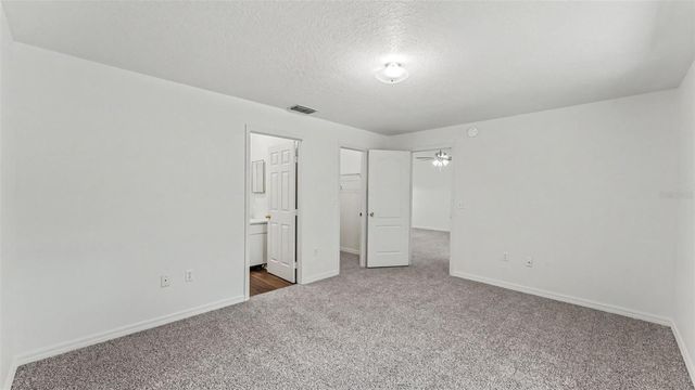 3220 COURTNEY DRIVE, Lake Wales, FL 33898