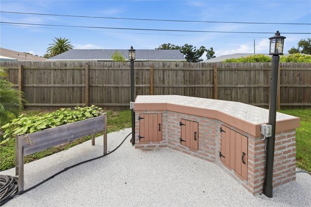1317 CYPRESS AVENUE, Venice, FL 34285
