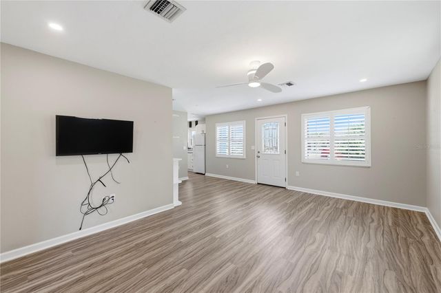 1317 CYPRESS AVENUE, Venice, FL 34285