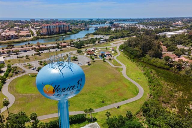 1317 CYPRESS AVENUE, Venice, FL 34285