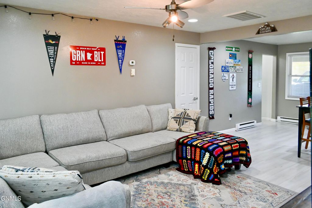 21 Westfield Circle, Minot, ND 58701 photo 3