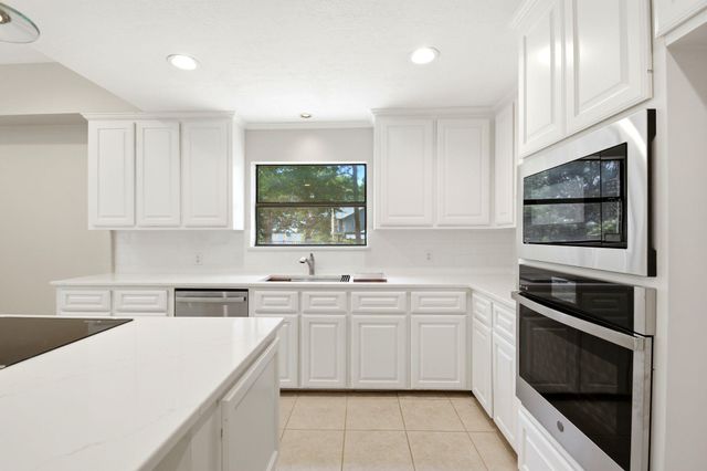 22509 Pebble Beach Way, Huntsville, TX 77320