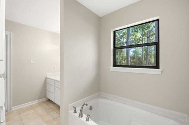22509 Pebble Beach Way, Huntsville, TX 77320