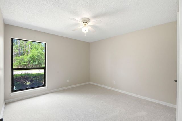 22509 Pebble Beach Way, Huntsville, TX 77320