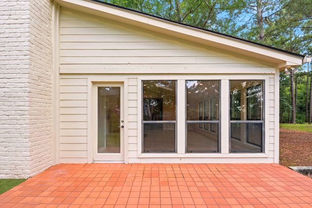 22509 Pebble Beach Way, Huntsville, TX 77320