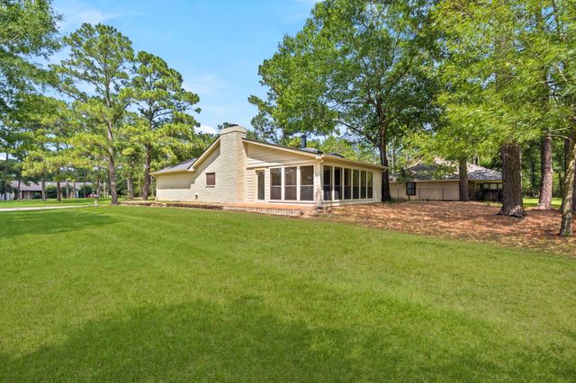 22509 Pebble Beach Way, Huntsville, TX 77320