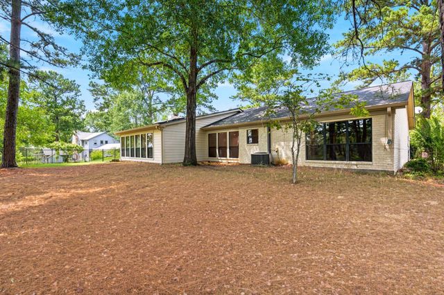 22509 Pebble Beach Way, Huntsville, TX 77320