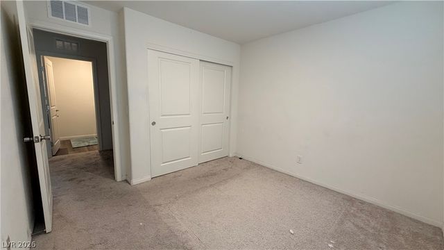 10079 Vibrant Moon Avenue, Las Vegas, NV 89129