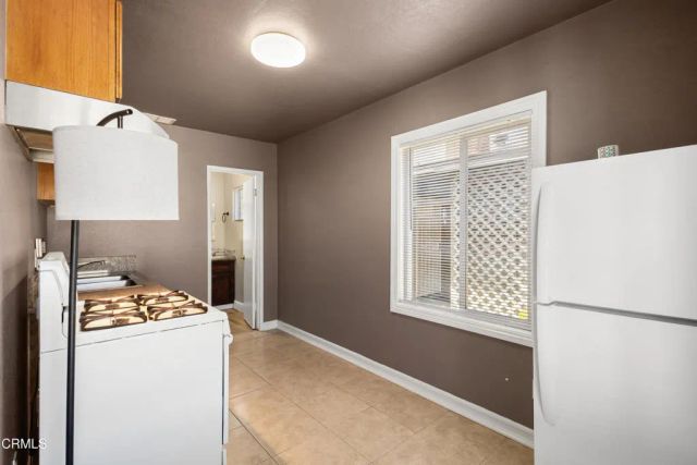 136 S Roosevelt Avenue, Oxnard, CA 93030