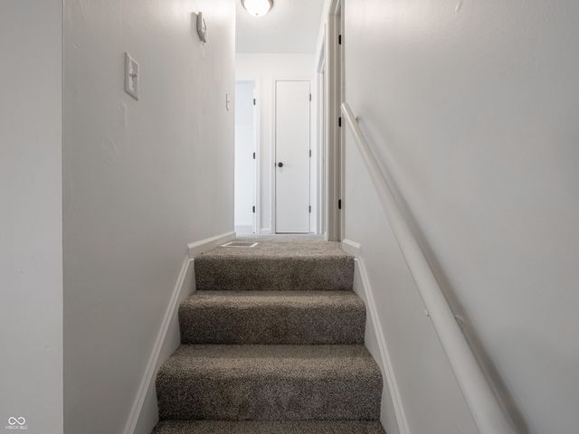 31 N Wagon Road, Bargersville, IN 46106