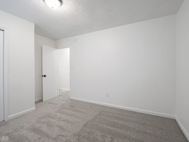 31 N Wagon Road, Bargersville, IN 46106