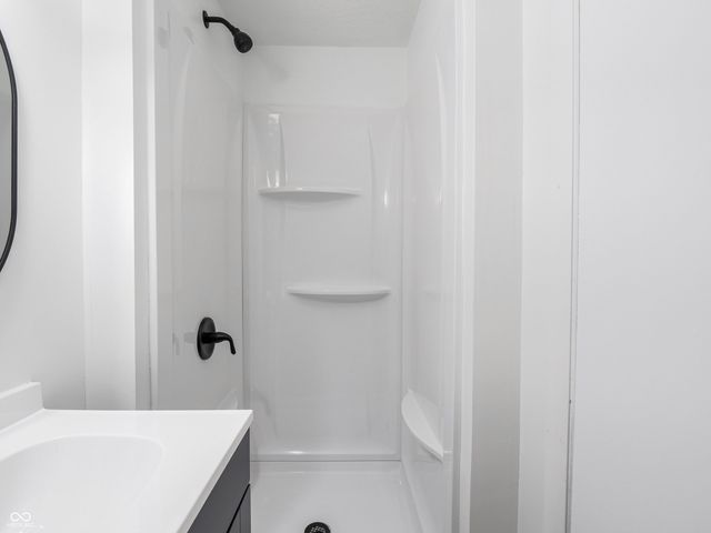 31 N Wagon Road, Bargersville, IN 46106