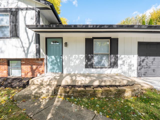 31 N Wagon Road, Bargersville, IN 46106