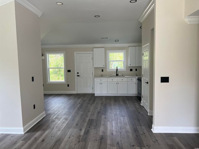 1746 John St., Conway, SC 29526