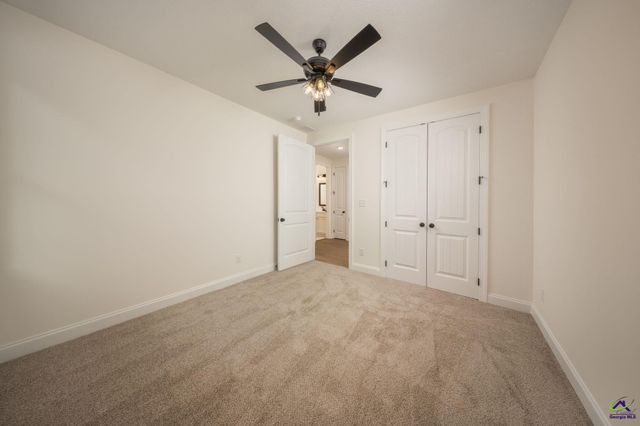 4 Pleasant Oaks Drive, Perry, GA 31069