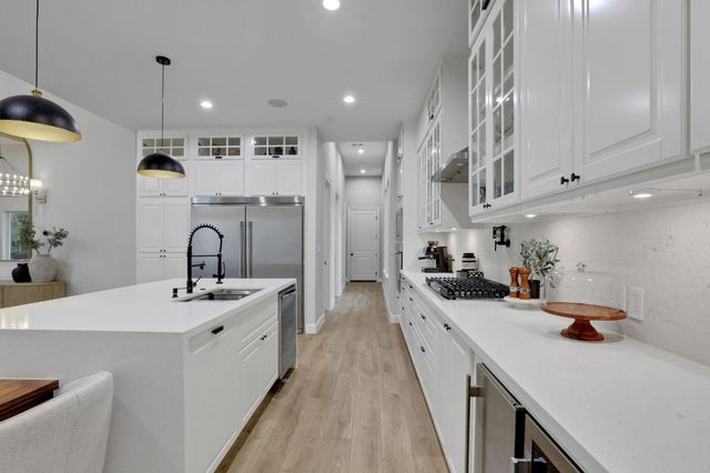 11818 Tara Plantation Drive, Tomball, TX 77375
