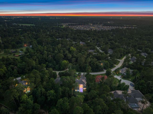 11818 Tara Plantation Drive, Tomball, TX 77375
