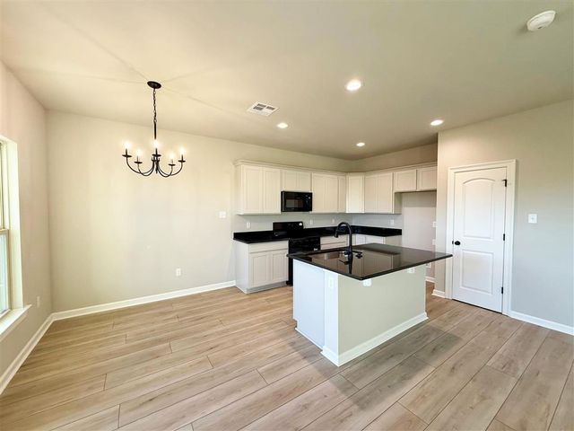 173 BRIAR Court, Sulphur, LA 70665