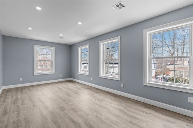 68 Enfield Avenue, Providence, RI 02908