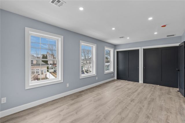 68 Enfield Avenue, Providence, RI 02908