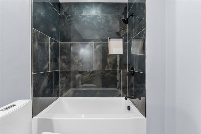 68 Enfield Avenue, Providence, RI 02908