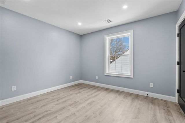 68 Enfield Avenue, Providence, RI 02908