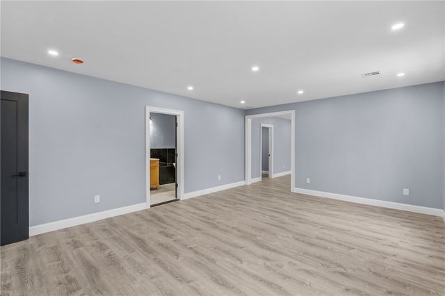 68 Enfield Avenue, Providence, RI 02908