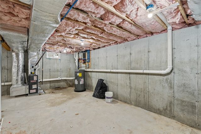 68 Enfield Avenue, Providence, RI 02908