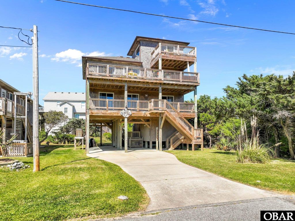 Image 1 of property listing at 58219 Dunes Drive Lot# 8, Hatteras, NC 27943