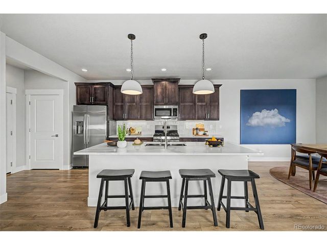 962 Campfire Dr, Fort Collins, CO 80524